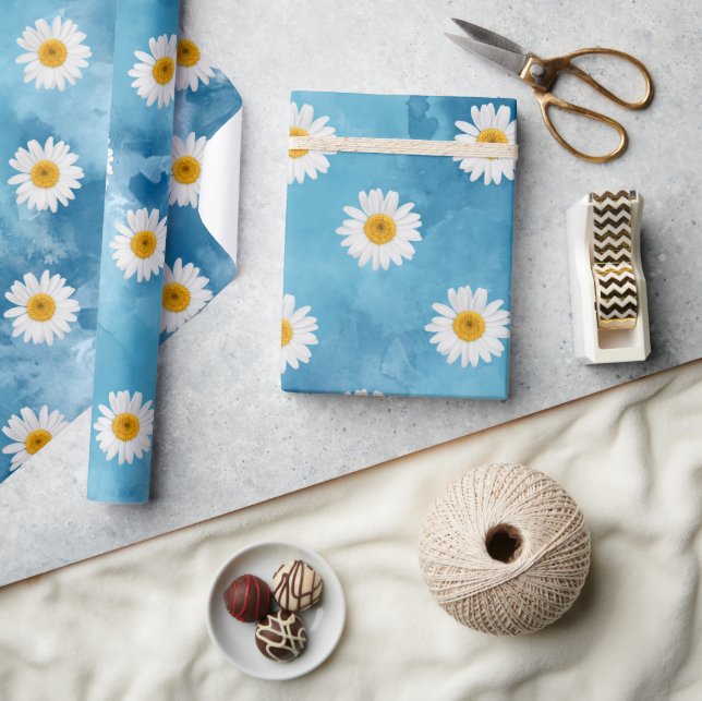 Beautiful Watercolor Daisy Wrapping Paper (Crafts)