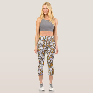 Beautiful White and Gold Marble Texture Design Capri Leggings