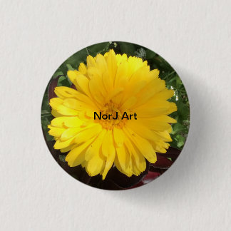 Beautiful yellow flower by NorJ Art 3 Cm Round Badge