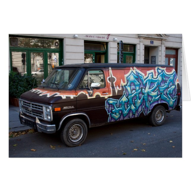 Beauville Van (Front Horizontal)