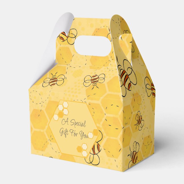 Bee Buzzing Honey Bees Cute  Favour Box (Front Side)
