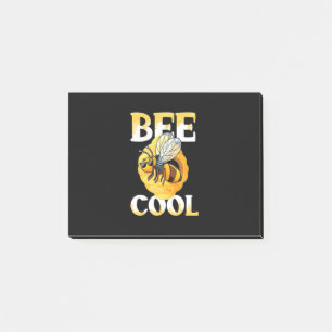 Bee Cool Post-it Notes