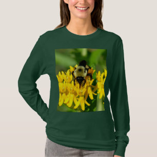 Bee Feasting on Butterfly Weed Wildflowers T-Shirt