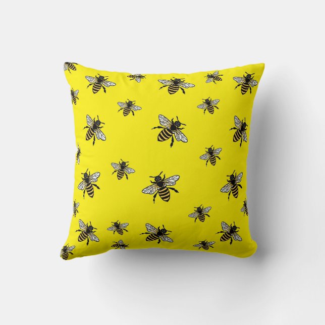 bee invation cushion (Back)