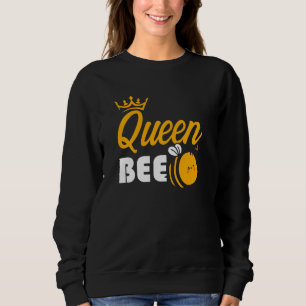 Bee Queen Beekeeper Beehive Honey Bees Honeycomb B Sweatshirt