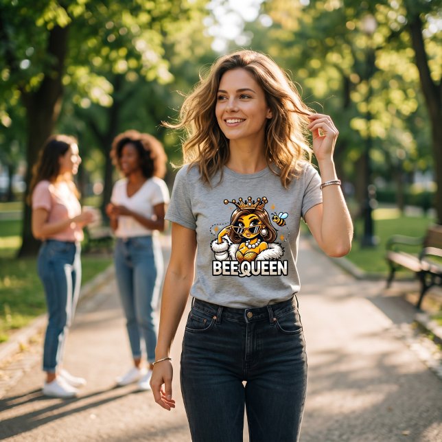 Bee Queen Retro Floral Tee (Creator Uploaded)