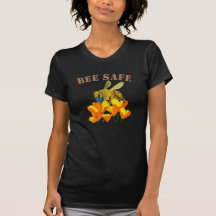 Bee Safe Funny Bee Wearing a Mask T-Shirt