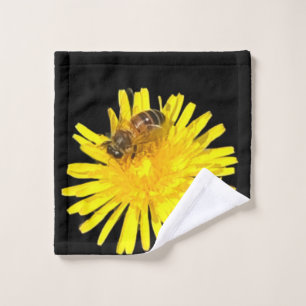Bee wash cloth