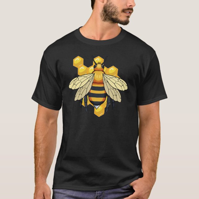 Beekeeper Beekeeping  Flying Insect Passion Honey  T-Shirt (Front)