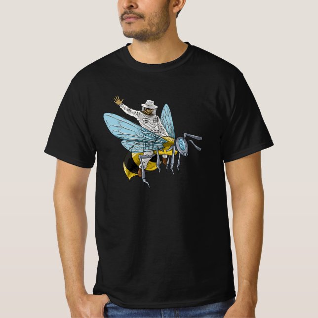 Beekeeper On Honeybee bee keeper Funny T-Shirt (Front)