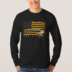 Beekeeping American Flag Honeycomb Honey Bees Beek T-Shirt