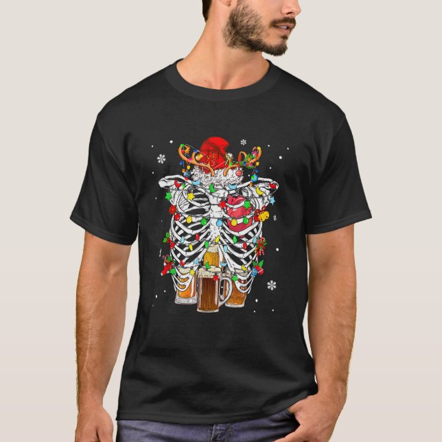 Beer Glasses In Santa Reindeer Skeleton X Ray Xmas T-Shirt (Front)
