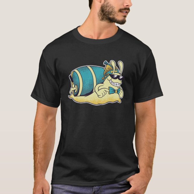 Beer snail snail with beer barrel T-Shirt (Front)
