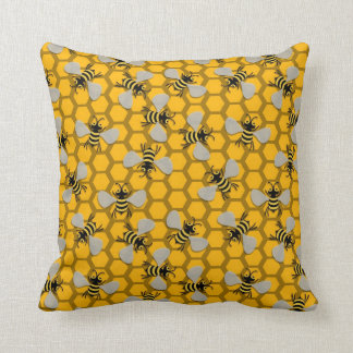 Bees decoration cushion