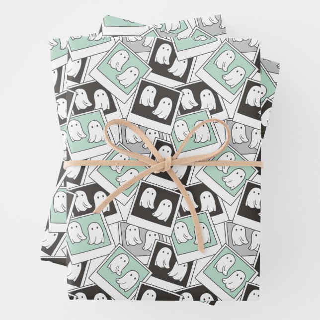 Beetlejuice | Chibi Lydia Ghost Photography Wrapping Paper Sheet (In situ)