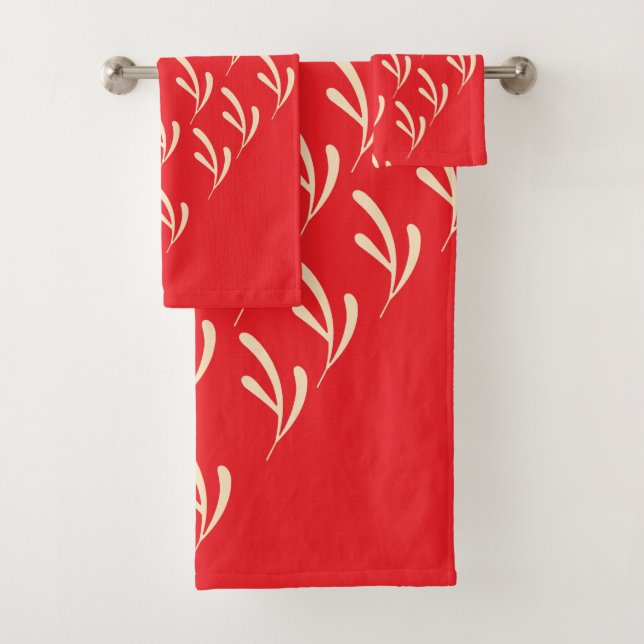 Beige Leaf Repeat Red    Bath Towel Set (Insitu)