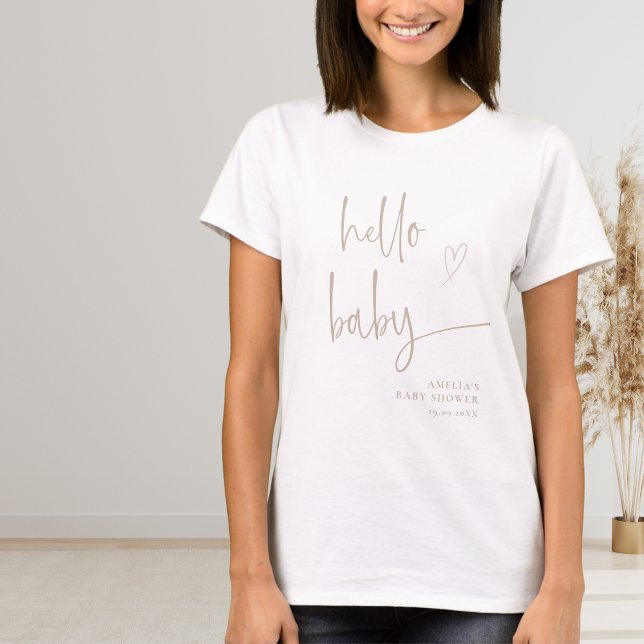 Beige Minimalist Script Mummy To Be Baby Shower T-Shirt (Creator Uploaded)