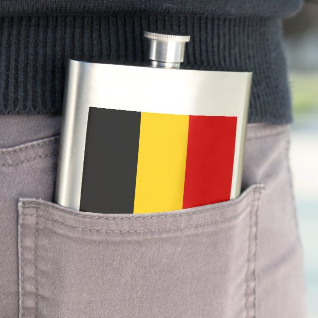Belgium flag hip flask (In Situ)