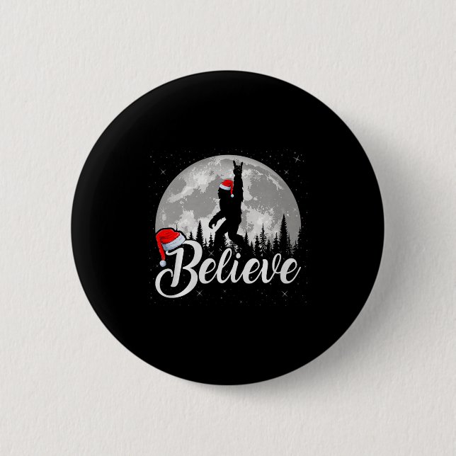 Believe Xmas Santa Bigfoot Sasquatch In Moon Light 6 Cm Round Badge (Front)