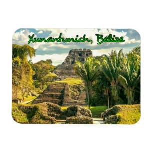 Belise Xunantunich stylised Magnet