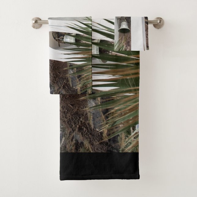 Bell tower bath towel set (Insitu)