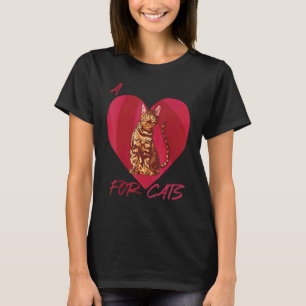 Bengal cat With Heart For Cats Cat Love Kitten T-Shirt