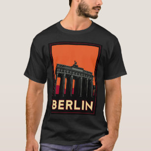 berlin germany oktoberfest art deco retro travel T-Shirt