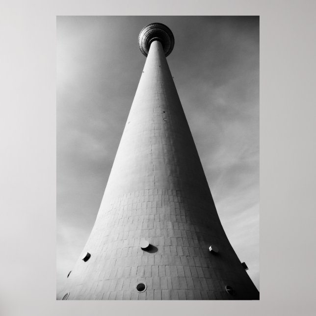 Berlin TV tower Schwarz Poster (Front)