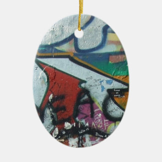 berlinwall design ceramic tree decoration