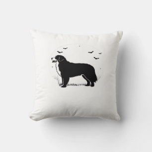 Bernese Mountain Dog � Halloween Moon Silhouette O Cushion