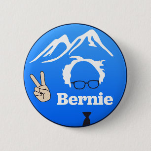 Bernie Sanders - Mountains 6 Cm Round Badge