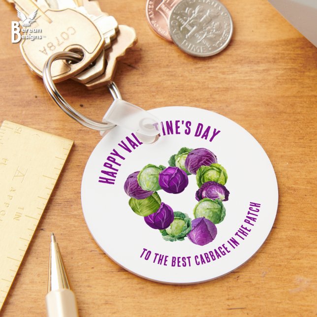 BEST CABBAGE IN THE PATCH Valentine Couples Key Ring (CABBAGE VALENTINE Keyring gift for couples. Design shows cabbages forming a heart. Ideal favor gift.)