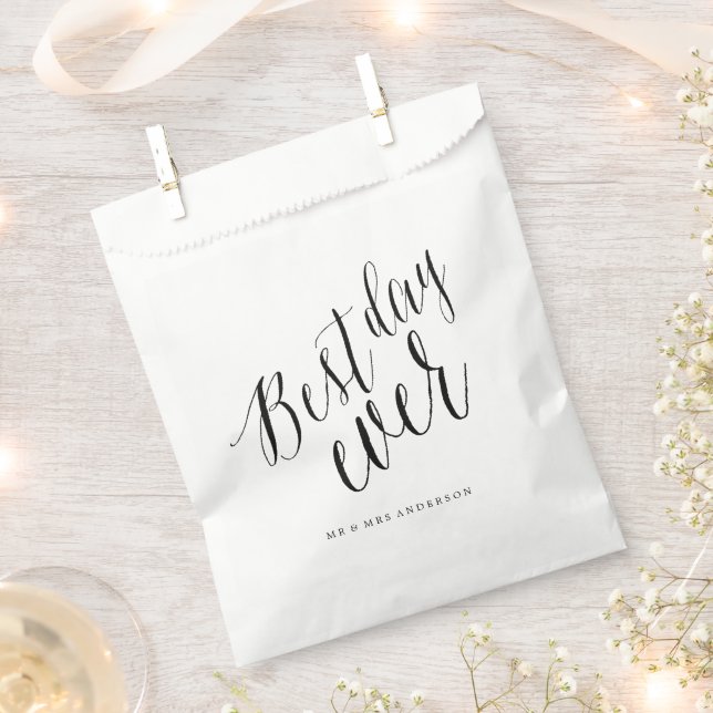 Best Day Ever Script Chic Calligraphy Name Wedding Favour Bag (Clipped)