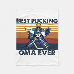 Best Pucking Oma Ever Funny Hockey Grandma Saying  Fleece Blanket