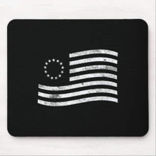 Betsy Ross Flag Minimal – American History Patriot Mouse Pad