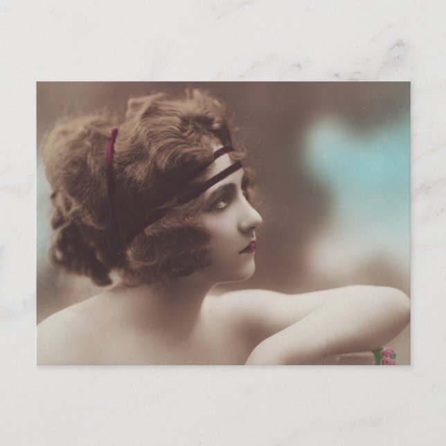 Beutiful Belle Epoque Woman Vintage Postcard  (Front)