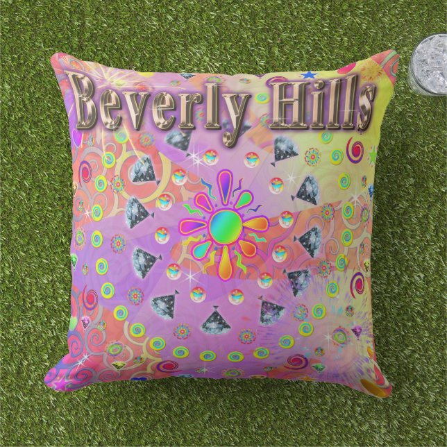 Beverly Hills Lucky Golden Pillow (Grass)