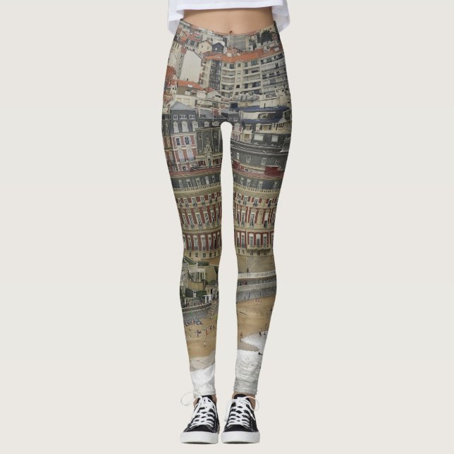 Biarritz beach, Belle Époque architecture. Leggings (Front)