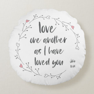 Bible Verse: Love One Another (+ hearts) Round Cushion
