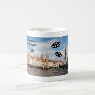 Bienvenue à Tournai. UFO’s welcome you to Tournai. Coffee Mug