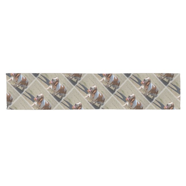 Big Basset Hound Short Table Runner (Horizontal)