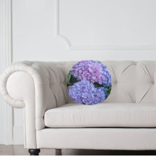 Big Beautiful Hydrangea Blooms Floral Round Cushion