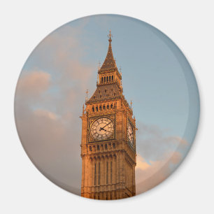Big Ben in London round magnet