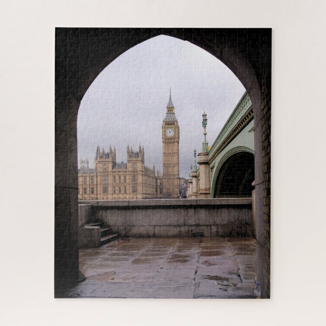 Big Ben Tunnel View - 16x20 - 520 pcs. Jigsaw Puzzle (Vertical)