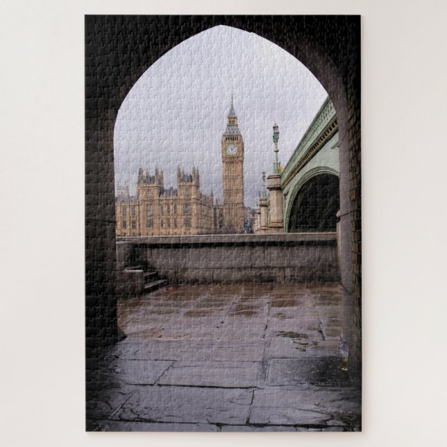 Big Ben Tunnel View - 20x30 - 1014 pcs. Jigsaw Puzzle (Vertical)