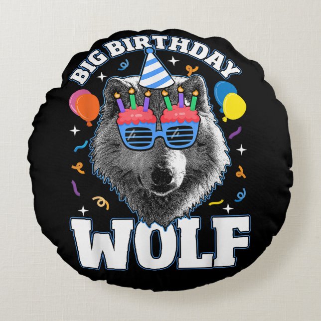 Big Birthday Wolf for Wolves Round Cushion (Front)