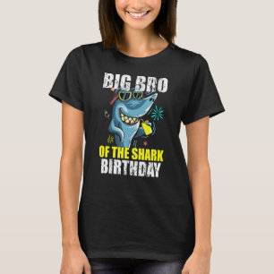 Big Bro Of The Shark  Birthday Brother T-Shirt