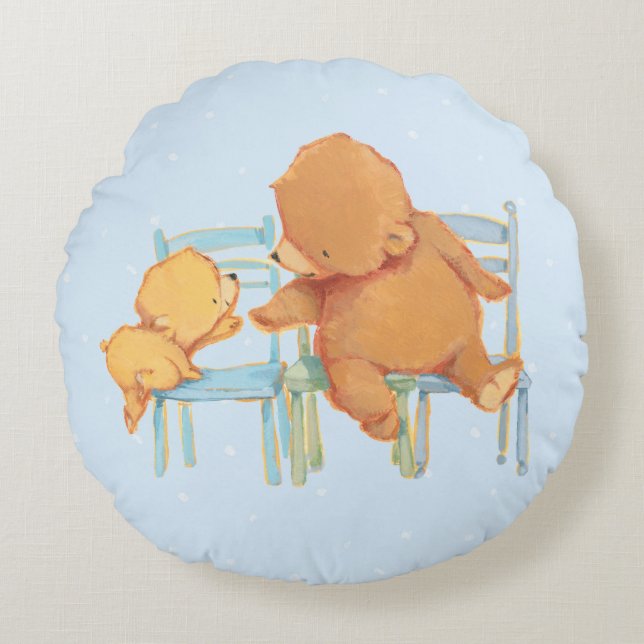 Big Brown Bear Helps Little Yellow Bear Round Cushion (Front)