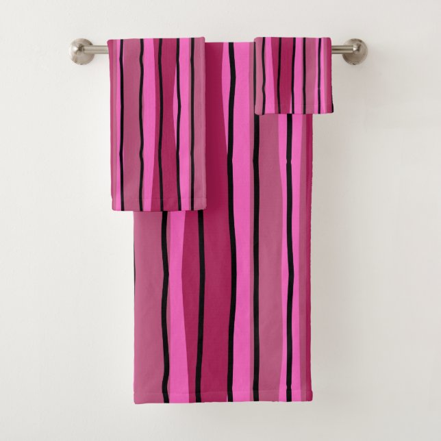 Big Colour Pop Hot Pink and Black Stripes Bath Towel Set (Insitu)