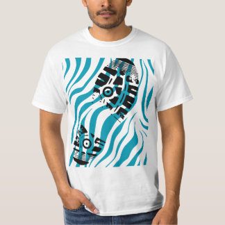 BIG Foot Trendy T Shirt For Smart People 2025